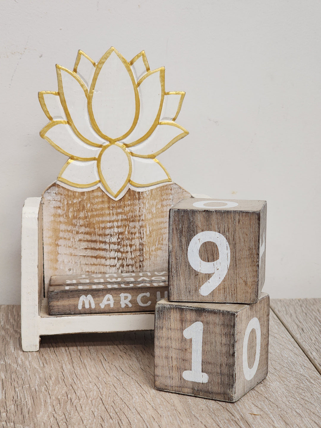 Lotus Calender