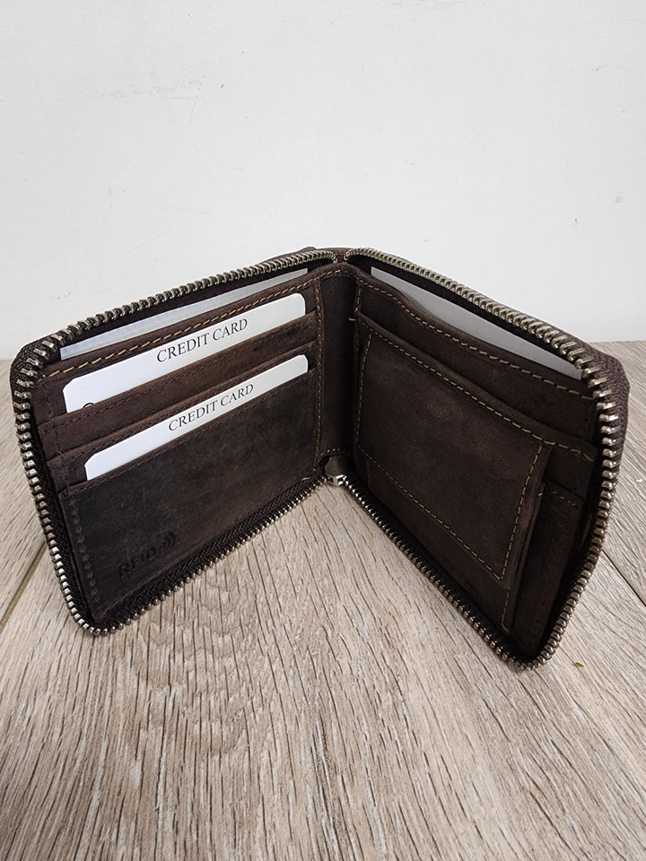 Gents Zip Leather Wallet